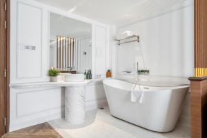 Fotografie z fotogalerie ubytování Cozrum Lux - Sonata Imperial v Ho Či Minově městě