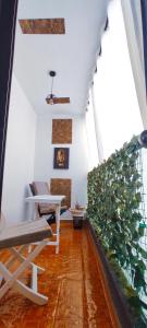 Telewizja i/lub zestaw kina domowego w obiekcie The Hills View
