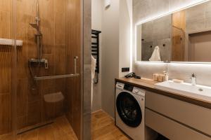 Phòng tắm tại ЖК Grand House +28 ảnh