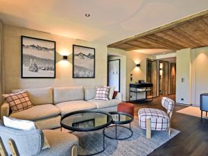 Część wypoczynkowa w obiekcie Appartement lumineux avec balcon à 2 chambres doubles et services inclus, skis aux pieds - FR-1-613-65