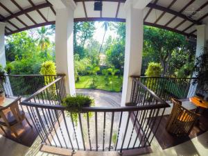 Φωτογραφία από το άλμπουμ του West Dene στη Νεγκόμπο