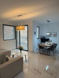 Gambar di galeri bagi Luis Luxury Apartment di Sarandë