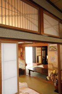 つるのやどにあるベッド