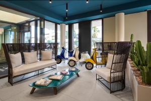 Posezení v ubytování WANDERLUST HOTEL - SUITE & SPA - APARTMENTS & VILLAS - Bardolino, Lago di Garda - Verona