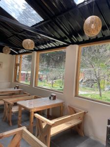 Foto sihtkohas Manāli asuva majutusasutuse MountRush Adventures Manali galeriist