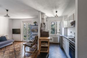 A kitchen or kitchenette at Beachfront, seaview and terrace - Portofino Gulf