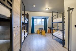Postel nebo postele na pokoji v ubytování a&o Rotterdam City + 37 fotografií