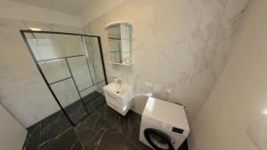 A bathroom at TEREC HAUS