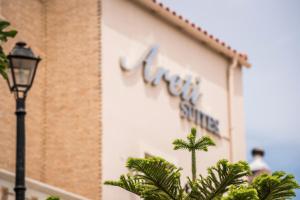 Afbeelding uit fotogalerij van Areti Suites in Kathiana