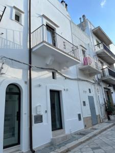 Το κτήριο όπου στεγάζεται  το διαμέρισμα