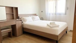 Postel nebo postele na pokoji v ubytování DAKAR by DAYS-DBD006-Appartement Adama 3 chambres