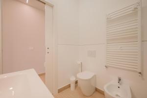 A bathroom at Soave Country House