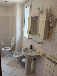 Kúpeľňa v ubytovaní Appartamento Villa Mare Blu 1 piano con Terrazzo + 35 fotografií