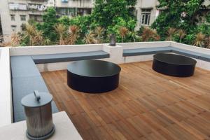 Balkón nebo terasa v ubytování Shanheli Song Dynasty Aesthetic Courtyard Shantou Small Park Store ,Free Hanfu experience, exquisite Chinese afternoon tea