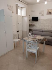 Μια τηλεόραση ή/και κέντρο ψυχαγωγίας στο Baglieri appartament