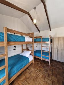 Ένα ή περισσότερα κρεβάτια σε δωμάτιο στο Holis