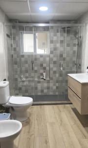 Kúpeľňa v ubytovaní Luchana Apartment + 16 fotografií