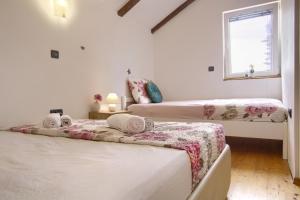 Ένα ή περισσότερα κρεβάτια σε δωμάτιο στο Green oasis Tajči