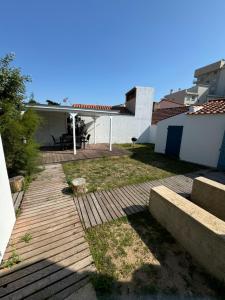 Budova, kde se prázdninový dům nachází