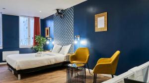 Afbeelding uit fotogalerij van Suite Bleue #1#- Élégance & détente-self check-in in Roubaix