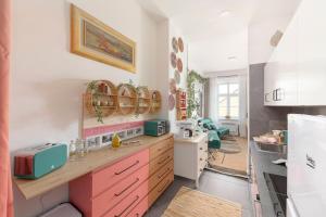 Kuchyň nebo kuchyňský kout v ubytování Casa 1895
