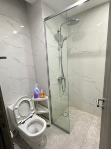 AGILE SKY HOME Near Pavilion with TRX and GOLF View Including Swimming Pool的一间浴室