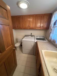 Køkken eller tekøkken på Nautical Beach Properties + 128 billeder