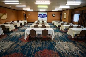 Konferenční prostory v ubytování Crystal Inn Hotel & Suites - Midvalley