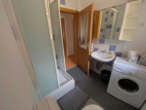 Fröccs Apartmann 욕실