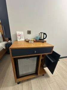 Příslušenství pro přípravu čaje a kávy v ubytování VAMA TAKSİM Hotel