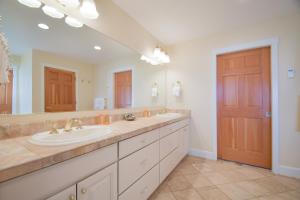 Afbeelding uit fotogalerij van Lakeshore Lodging Lodge 711 in Homer