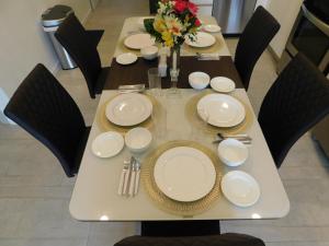 Imagen de la galería de Sunset 205, sleeps six, next door to the pool, 100m to the beach!, en Jacó