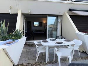 Balkón alebo terasa v ubytovaní Résidence Héliopolis Bâtiment Ab - Studio Cabine 4 pers- Héliopolis AB MAE-4434