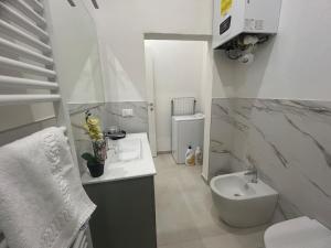 Koupelna v ubytování Carradori Apartment-Centro Storico-Autodromo