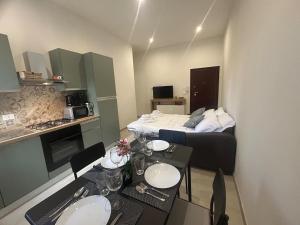 Kuchyň nebo kuchyňský kout v ubytování Carradori Apartment-Centro Storico-Autodromo