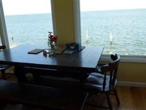 Fotografie z fotogalerie ubytování Pet Friendly, Bayfront, Boat Slip Dock, Beach Badges, Wifi, Boaters Delight! Bay Front 1St Floor Duplex In Peahala Park, 1St Floor Is Really 2Nd, v destinaci Peahala Park