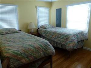 Fotografie z fotogalerie ubytování Pet Friendly, Bayfront, Boat Slip Dock, Beach Badges, Wifi, Boaters Delight! Bay Front 1St Floor Duplex In Peahala Park, 1St Floor Is Really 2Nd, v destinaci Peahala Park