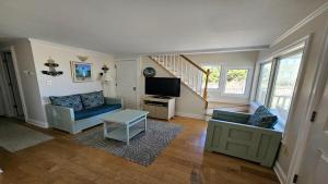 Gallery image of Single Family, Ocean Front, Wifi, Washer Dryer, Rooftop Deck, Master Suite With Fireplace Large Brant Beach Ocean Front Home Withmagnificent Views, in Brant Beach +23 photos
