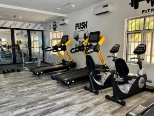 Centrum fitness w obiekcie King C