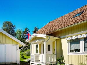 Fotografie z fotogalerie ubytování 6 person holiday home in HAVSTENSSUND v destinaci Havstenssund