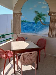 Balkoni atau teres di Juliee House-Criss Resort-Naama Bay