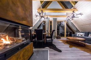 Część wypoczynkowa w obiekcie udanypobyt Apartament Sky SPA