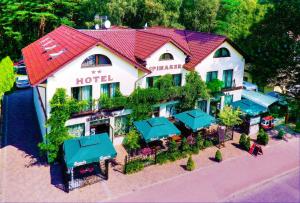 Budova, v ktorej sa hotel nachádza