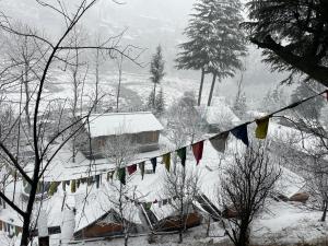 MountRush Adventures Manali talvel