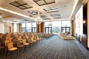 Posezení v ubytování Best Western Plus Arosa Hotel + 37 fotografií