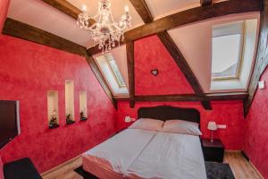 Voodi või voodid majutusasutuse Hotel Kristály Imperial toas