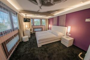 Voodi või voodid majutusasutuse Hotel Kristály Imperial toas