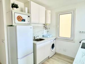 Una cocina o zona de cocina en Apartsalou Barbastre
