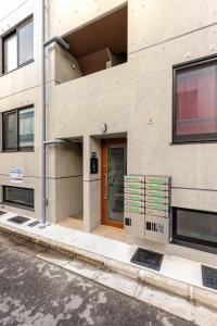 Budynek, w którym mieści się apartament