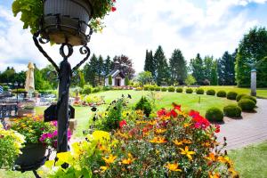 Ein Garten an der Unterkunft Best Western Hotel Brunnenhof